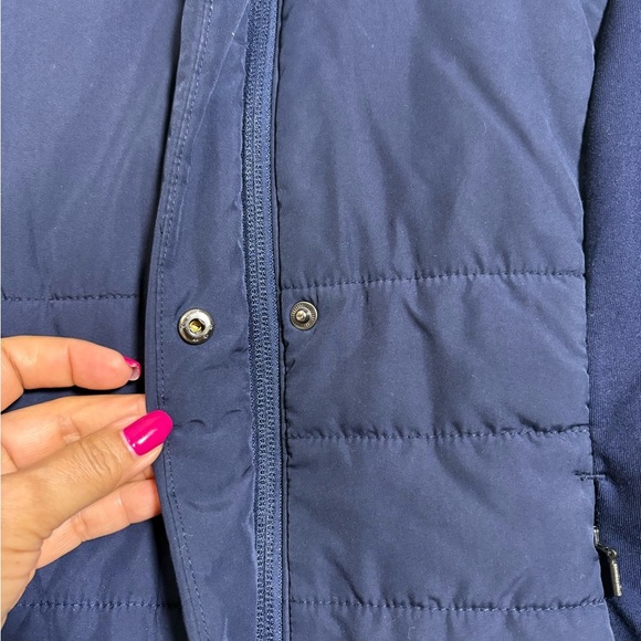 Zella Coco Hybrid Zelfusion Puffer
Vest. Navy Sleeveless Fleece Moisture Wicking - Picture 3 of 14